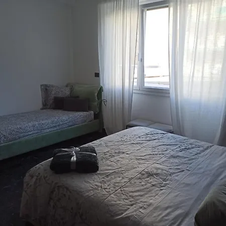 Host House *
