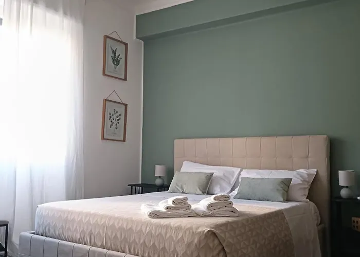 Apartment Host House *